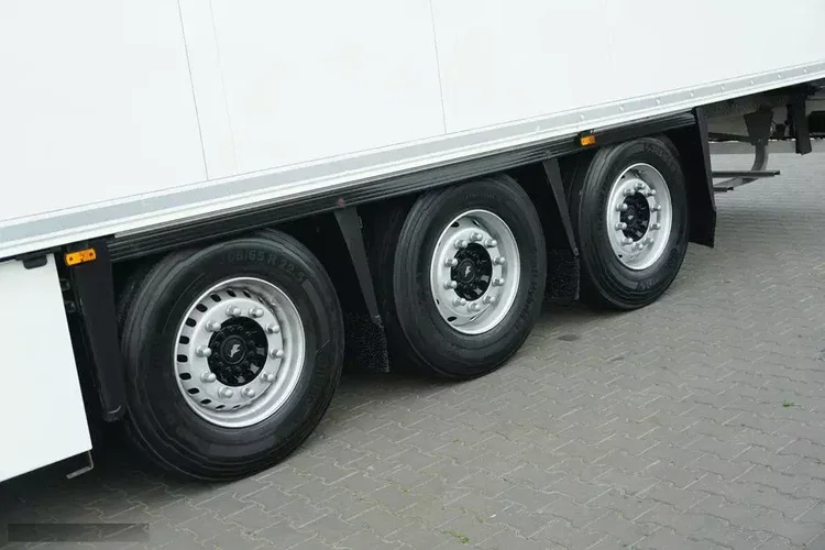 Schmitz CHŁODNIA / TK SLX SPECTRUM / MULTITEMPERATURA / 2 X OŚ PODNOSZONA zdjęcie 8