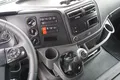 samochód ciężarowy Mercedes zdjęcie 9