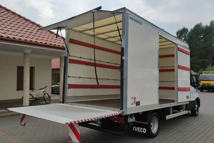 Iveco Daily 35C15 zdjęcie 11