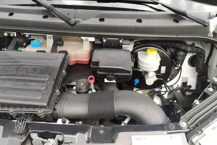 Iveco Daily 35C15 zdjęcie 31