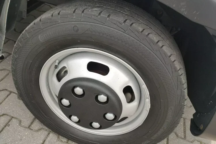 Iveco Daily 35C15 zdjęcie 7