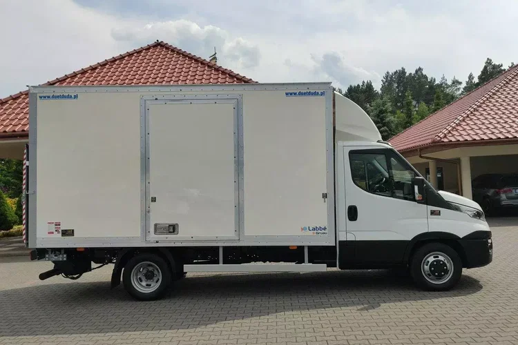 Iveco Daily 35C15 zdjęcie 9