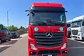 samochód ciężarowy Mercedes zdjęcie 2