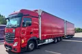 samochód ciężarowy Mercedes zdjęcie 2