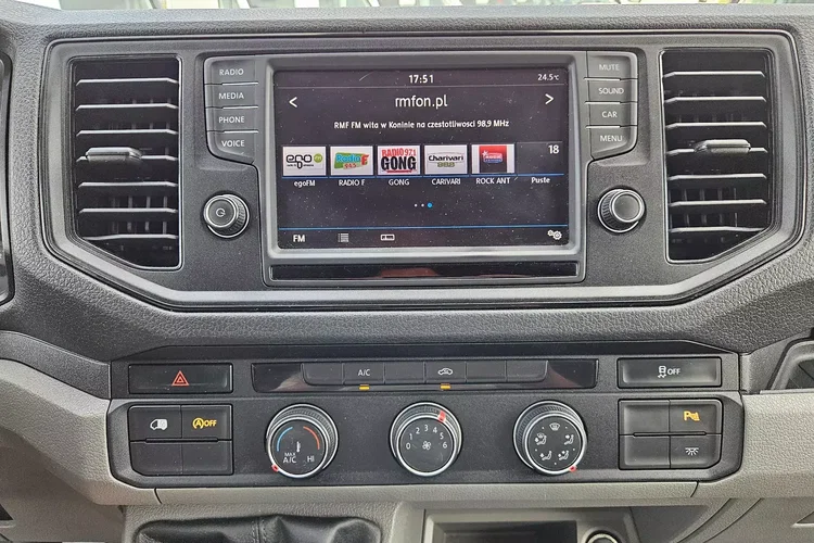 Volkswagen Crafter L3H2 89900zł NETTO Brygadówka 6 osób 2.0TDi/140KM zdjęcie 27