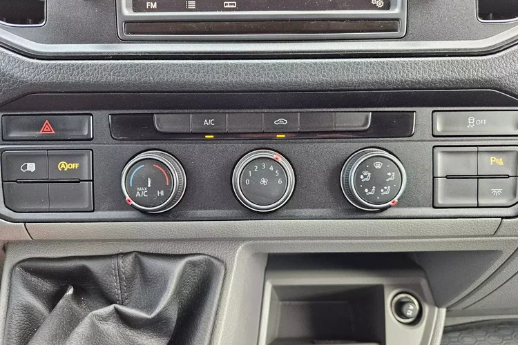 Volkswagen Crafter L3H2 89900zł NETTO Brygadówka 6 osób 2.0TDi/140KM zdjęcie 28
