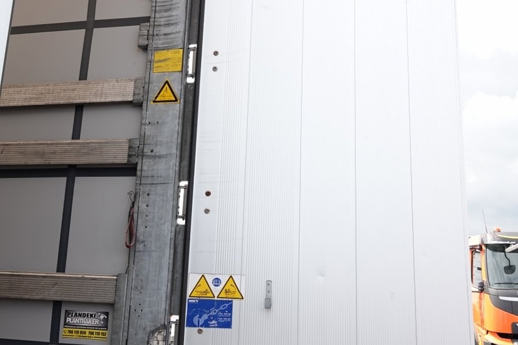 Schmitz -CARGOBULL / FIRANKA / STANDARD / MULDA DO STALI - 9 M / DACH PODNOSZONY / COILMULDA / 2021 ROK / OŚ PODNOSZONA zdjęcie 14