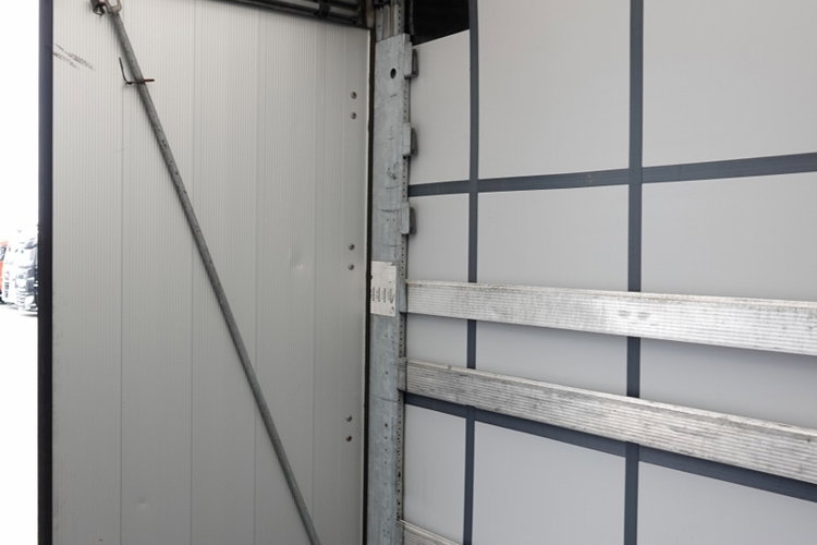 Schmitz -CARGOBULL / FIRANKA / STANDARD / MULDA DO STALI - 9 M / DACH PODNOSZONY / COILMULDA / 2021 ROK / OŚ PODNOSZONA zdjęcie 21