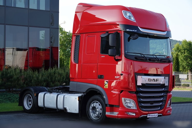 DAF XF 480 / LOW DECK / MEGA / 2021 / SSC / PO ZŁOTYM KONTRAKCIE SERWISOWYM / zdjęcie 2