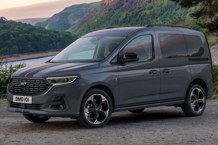 FORD Tourneo Connect 1.5 PHEV Trend aut zdjęcie 1