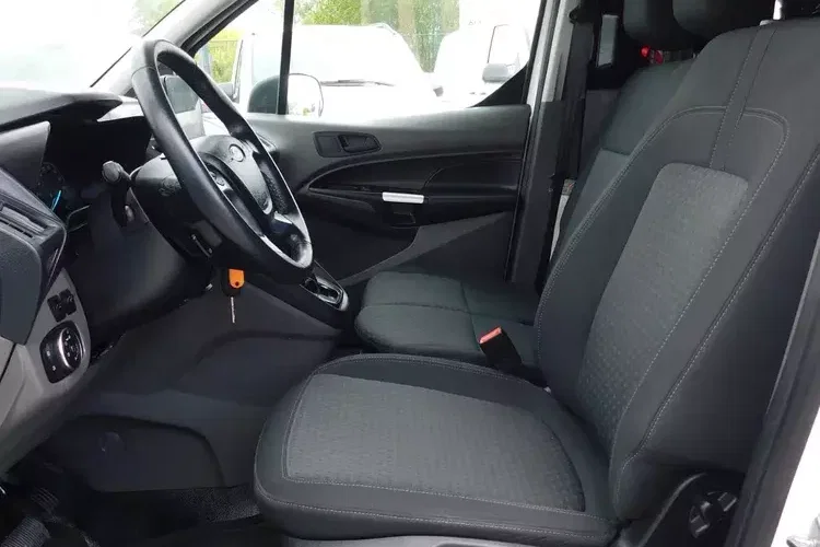 Ford Connect zdjęcie 9