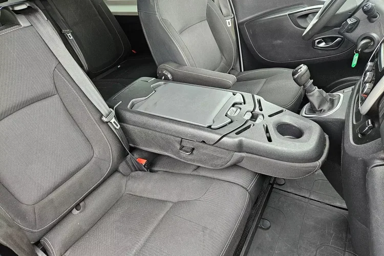 Renault Trafic L2H1 84900zł NETTO Brygadówka 6 osób 2.0dCi/120KM zdjęcie 28