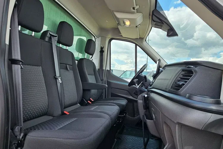 Ford transit Kontener 8 ePAL 79999zł NETTO 2.0 TdCi/131KM zdjęcie 34