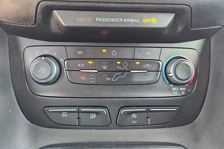 Ford Transit-Connect L2H1 41999zł NETTO 1.5 TdCi/120KM zdjęcie 31