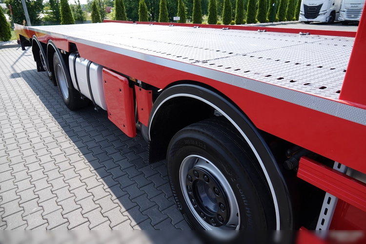 DAF CF 460 / 8x2/  LAWETA / PLATFORMA / NAJAZDY HYDRAULICZNE / WYCIĄGARKA / oś skrętna i podnoszona / EURO 6 zdjęcie 25