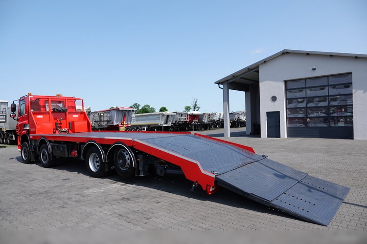 DAF CF 460 / 8x2/  LAWETA / PLATFORMA / NAJAZDY HYDRAULICZNE / WYCIĄGARKA / oś skrętna i podnoszona / EURO 6 zdjęcie 6