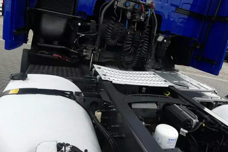 Volvo FH4 500 / EURO 6 / AUTOMAT / STANDARD / ZADBANE / zdjęcie 15