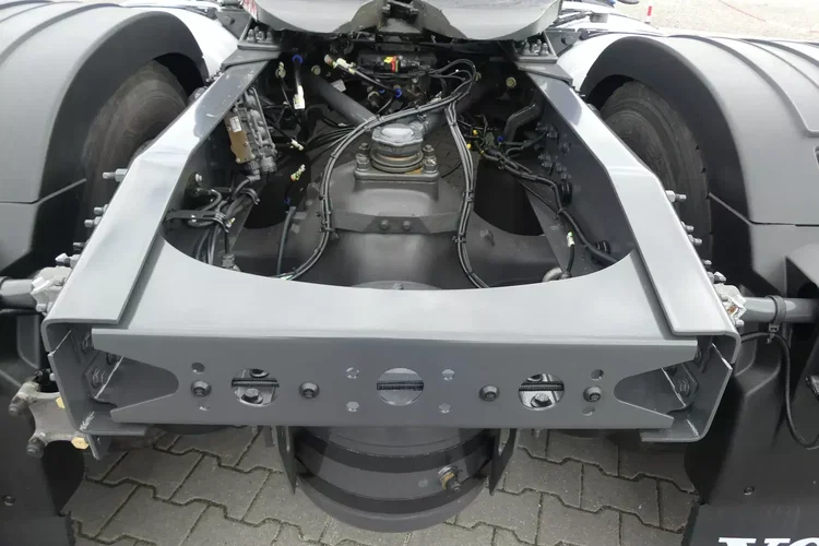 Volvo FH4 500 / EURO 6 / AUTOMAT / STANDARD / ZADBANE / zdjęcie 17