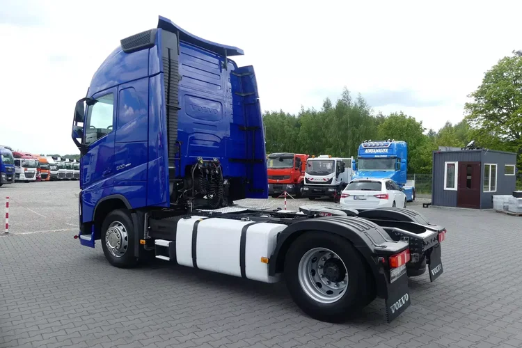 Volvo FH4 500 / EURO 6 / AUTOMAT / STANDARD / ZADBANE / zdjęcie 5