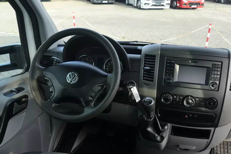 Volkswagen CRAFTER / DOKA / WYWROTKA / 6- OSOBOWY / DUBEL / zdjęcie 16