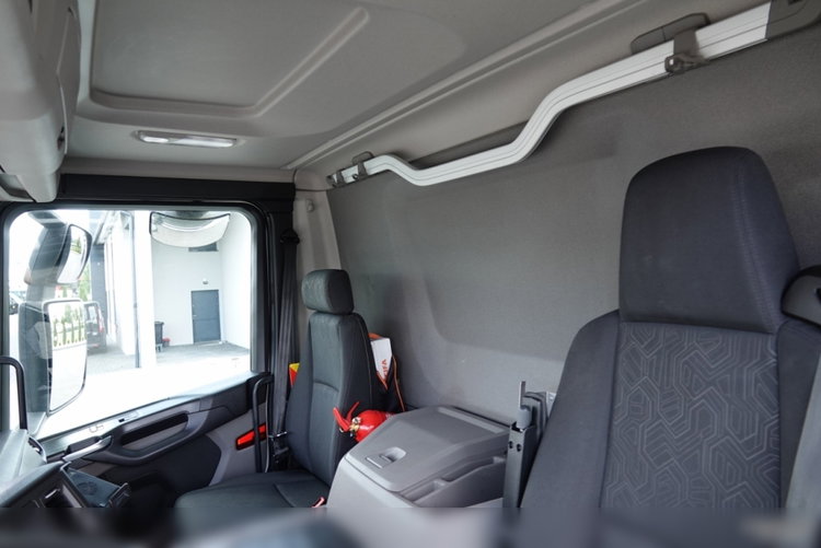 Scania P 450 XT  / 6x4 / POMPA DO BETONU CIFA K35L / 2019 ROK / STEROWANIE RADIOWE / SPROWADZONY  zdjęcie 40