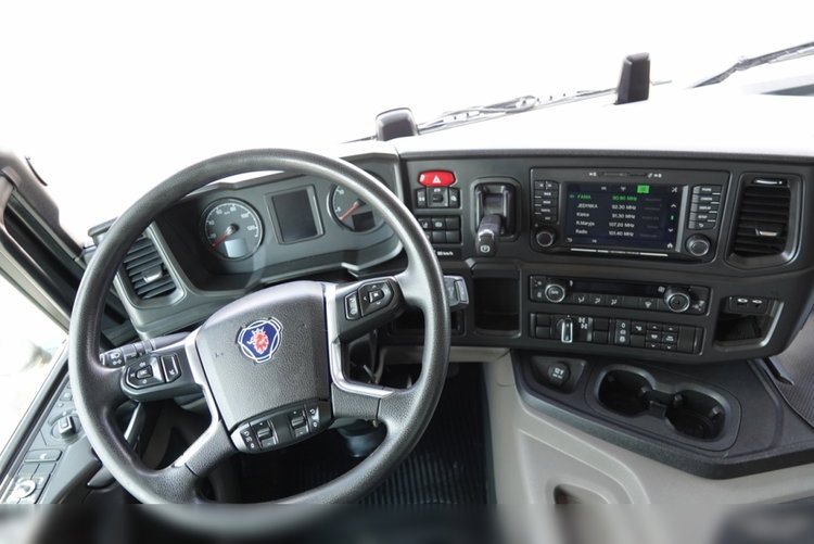 Scania P 450 XT  / 6x4 / POMPA DO BETONU CIFA K35L / 2019 ROK / STEROWANIE RADIOWE / SPROWADZONY  zdjęcie 43