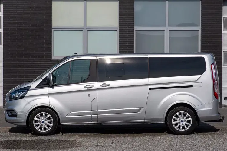 Ford tourneo-custom zdjęcie 4