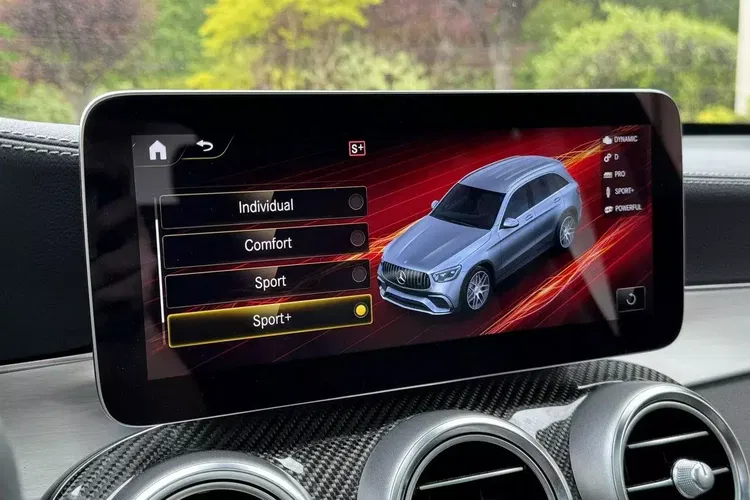 Mercedes glc zdjęcie 32