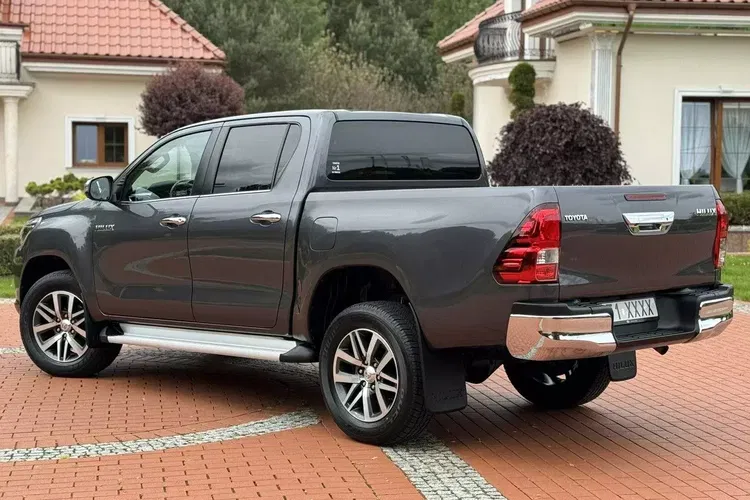 Toyota hilux zdjęcie 14