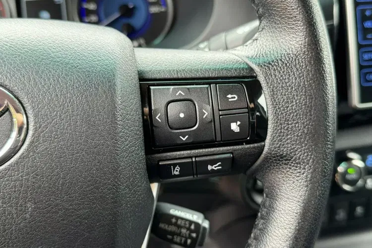 Toyota hilux zdjęcie 27