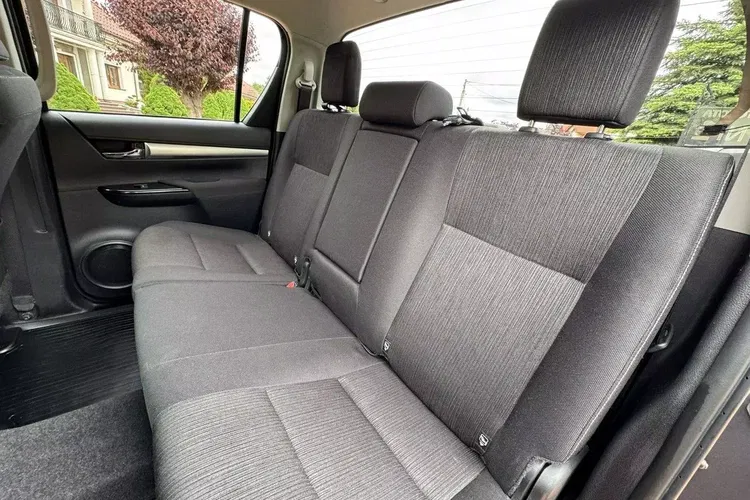 Toyota hilux zdjęcie 36