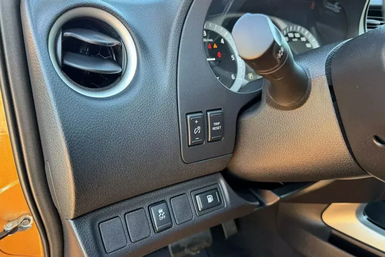 Nissan navara zdjęcie 21