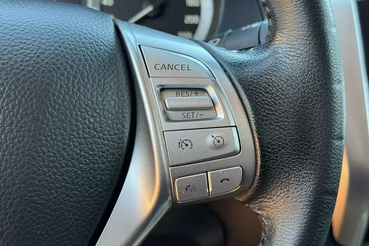 Nissan navara zdjęcie 23