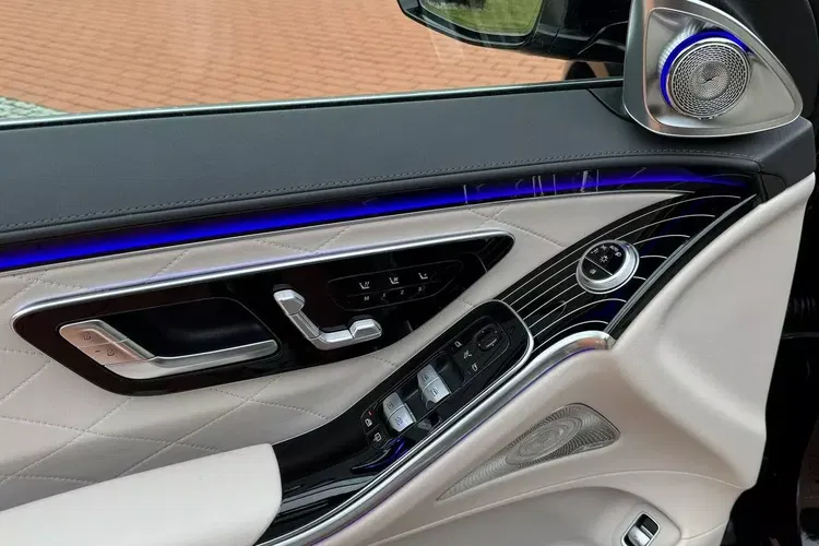 Mercedes klasa-s zdjęcie 23