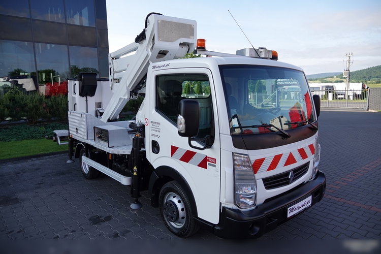 Renault MAXITY 130.35 / ZWYŻKA 20 METRÓW / PODNOŚNIK KOSZOWY KLUBB VAT-66-NLX / KOSZ 2 OSOBOWY - 250 KG / PO KONTRAKCIE SERWISOWYM zdjęcie 21