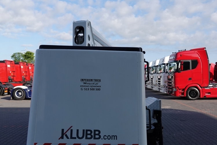 Renault MAXITY 130.35 / ZWYŻKA 20 METRÓW / PODNOŚNIK KOSZOWY KLUBB VAT-66-NLX / KOSZ 2 OSOBOWY - 250 KG / PO KONTRAKCIE SERWISOWYM zdjęcie 33