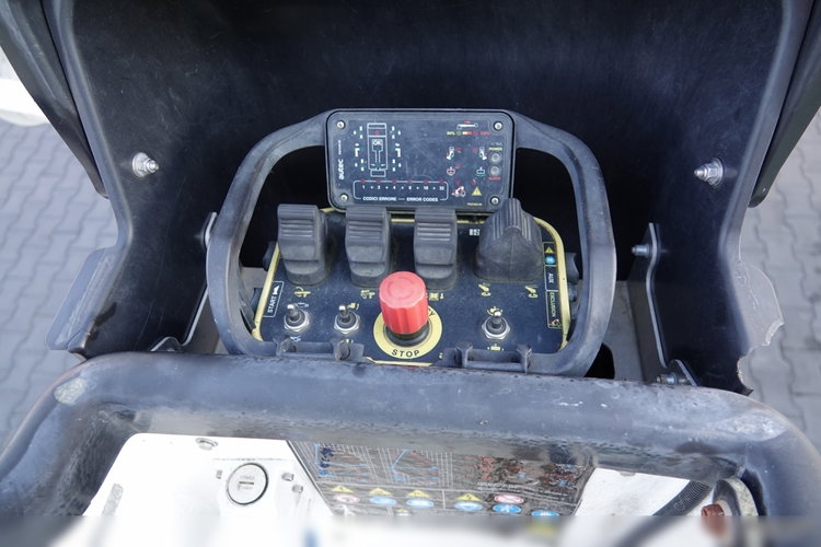 Renault MAXITY 130.35 / ZWYŻKA 20 METRÓW / PODNOŚNIK KOSZOWY KLUBB VAT-66-NLX / KOSZ 2 OSOBOWY - 250 KG / PO KONTRAKCIE SERWISOWYM zdjęcie 36