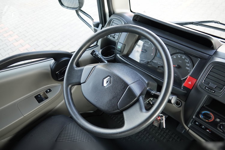 Renault MAXITY 130.35 / ZWYŻKA 20 METRÓW / PODNOŚNIK KOSZOWY KLUBB VAT-66-NLX / KOSZ 2 OSOBOWY - 250 KG / PO KONTRAKCIE SERWISOWYM zdjęcie 52