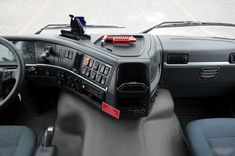 Volvo FM 450 / ADR / HYDRAULIKA  / WAGA: 6900KG / / PO KONTRAKCIE SERWISOWYM zdjęcie 30