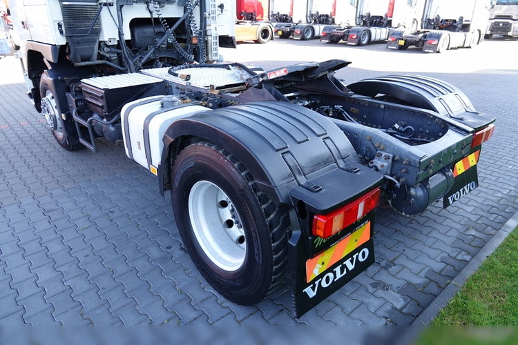 Volvo FM 450 / ADR / HYDRAULIKA /  RETARDER / ALUFELGI / / PO KONTRAKCIE SERWISOWYM zdjęcie 15