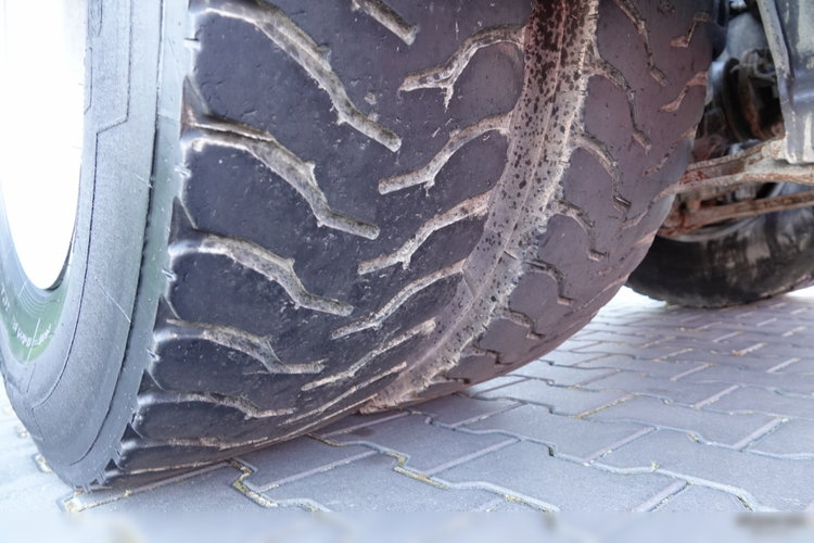 Volvo FM 450 / ADR / HYDRAULIKA /  RETARDER / ALUFELGI / / PO KONTRAKCIE SERWISOWYM zdjęcie 21