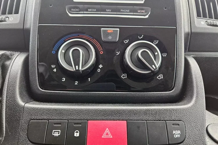 Fiat Ducato L3H2 64999zł NETTO 2.3 mJET/140KM zdjęcie 27