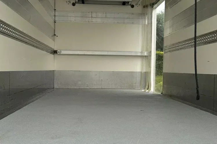 Iveco Daily 70C17 Mroźnia Agregat Carrier Supra 750 10-Palet + Winda zdjęcie 38