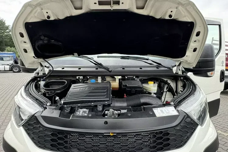 Iveco Daily 70C17 Mroźnia Agregat Carrier Supra 750 10-Palet + Winda zdjęcie 49