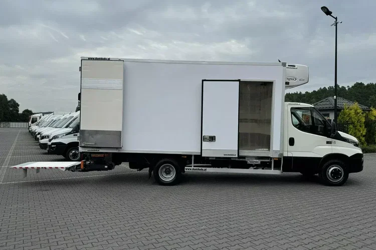 Iveco Daily 70C17 Mroźnia Agregat Carrier Supra 750 10-Palet + Winda zdjęcie 31