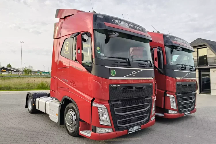 Volvo FH4 500 / AUTOMAT / LOW DECK / ACC / I-SHIFT / TV / zdjęcie 10