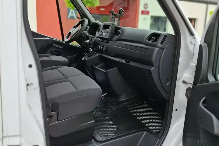 Renault Master zdjęcie 9