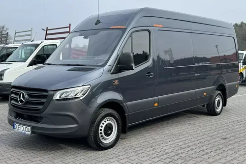 Mercedes 319