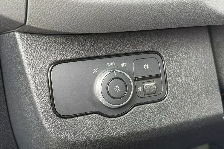 Mercedes 319 zdjęcie 20