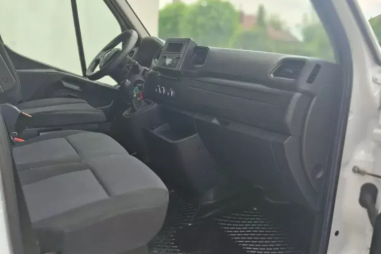 Renault Master zdjęcie 21